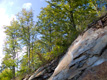 Felsen am Wanderweg